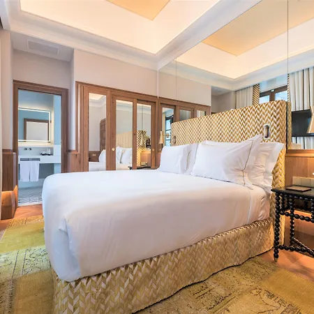 Готель Palacio Solecio, A Small Luxury Of The World