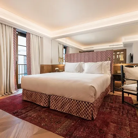 Готель Palacio Solecio, A Small Luxury Of The World Малага