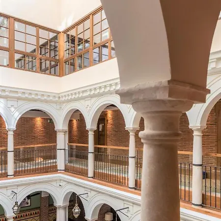 Готель Palacio Solecio, A Small Luxury Of The World 4*