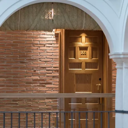 Готель Palacio Solecio, A Small Luxury Of The World