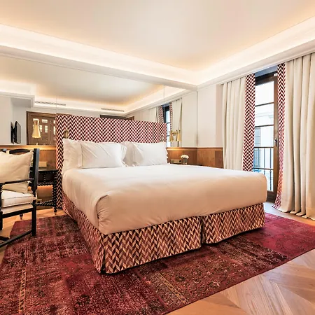 Palacio Solecio, A Small Luxury Of The World