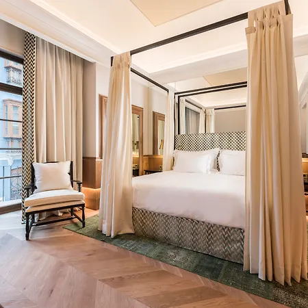 Palacio Solecio, A Small Luxury Of The World