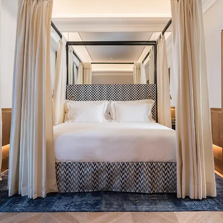 Szálloda Palacio Solecio, A Small Luxury Of The World 4*